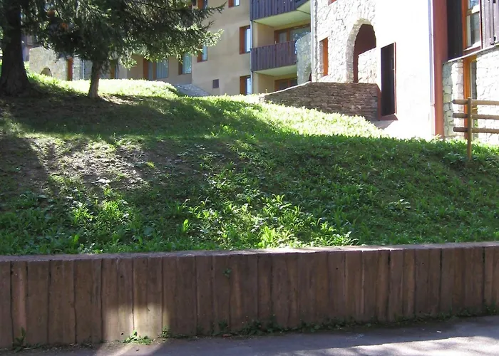 Apartament 4 Pers. Avec Terrasse Sud Pres Des Pistes - Fr-1-353-25 *