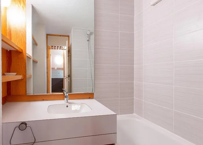 4 Pers. Avec Terrasse Sud Pres Des Pistes - Fr-1-353-25 Apartament